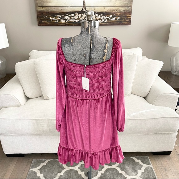 XS M  NWT LC Lauren Conrad fuchsia pink long sleeve velvet babydoll dress - Picture 3 of 10